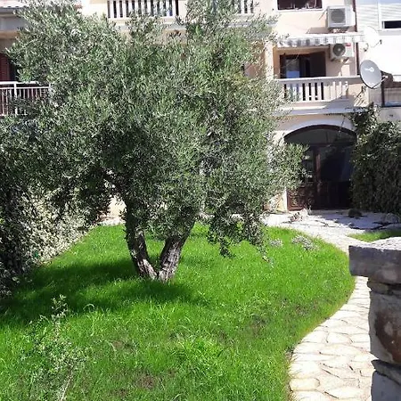 Salvia 4 Stars Lägenhet Poreč