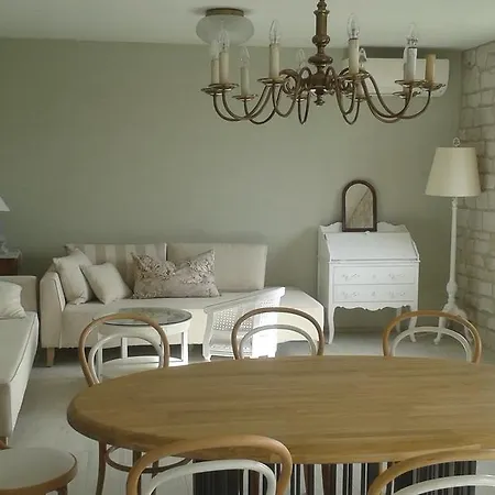 Salvia 4 Stars Апартаменты *