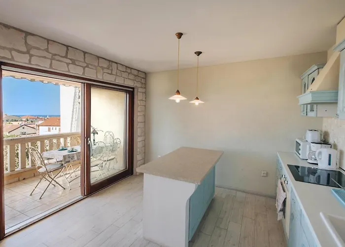 Salvia 4 Stars * Porec